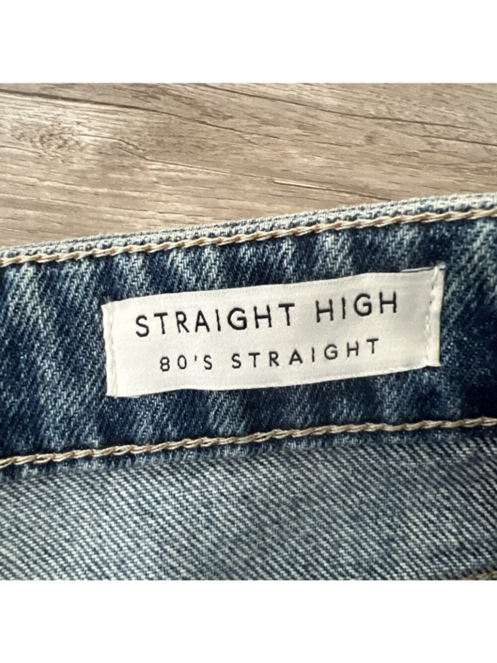 NWT Guess Straight High 80s Straight Jeans Womens 25 Medium Wash High Rise - Picture 5 of 16